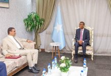 Ra’iisul wasaare Xamsa oo xafiiskiisa ku qaabilay wafdi ka socda Dowladda Liibiya