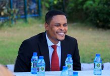 Wasiirka Warfaafinta XFS oo sagootiyay shaqaalo ka tirsan wasaaradda oo tababar ugu amba-baxay Shiinaha